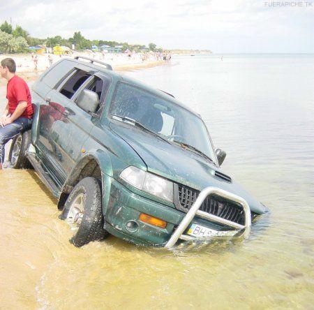 Mitsubishi Sport vadeo 4x4